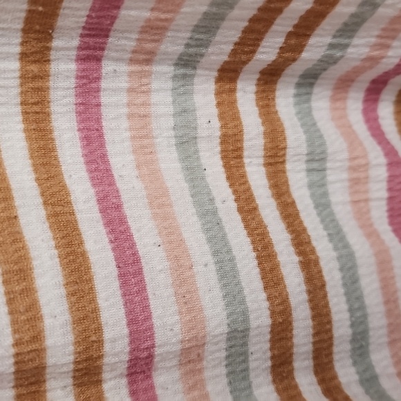 Cute Striped top - Picture 7 of 7